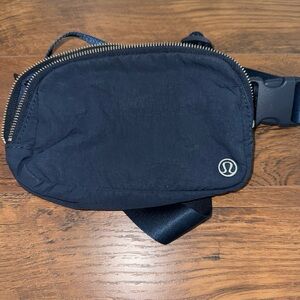 Lululemon crossbody bag